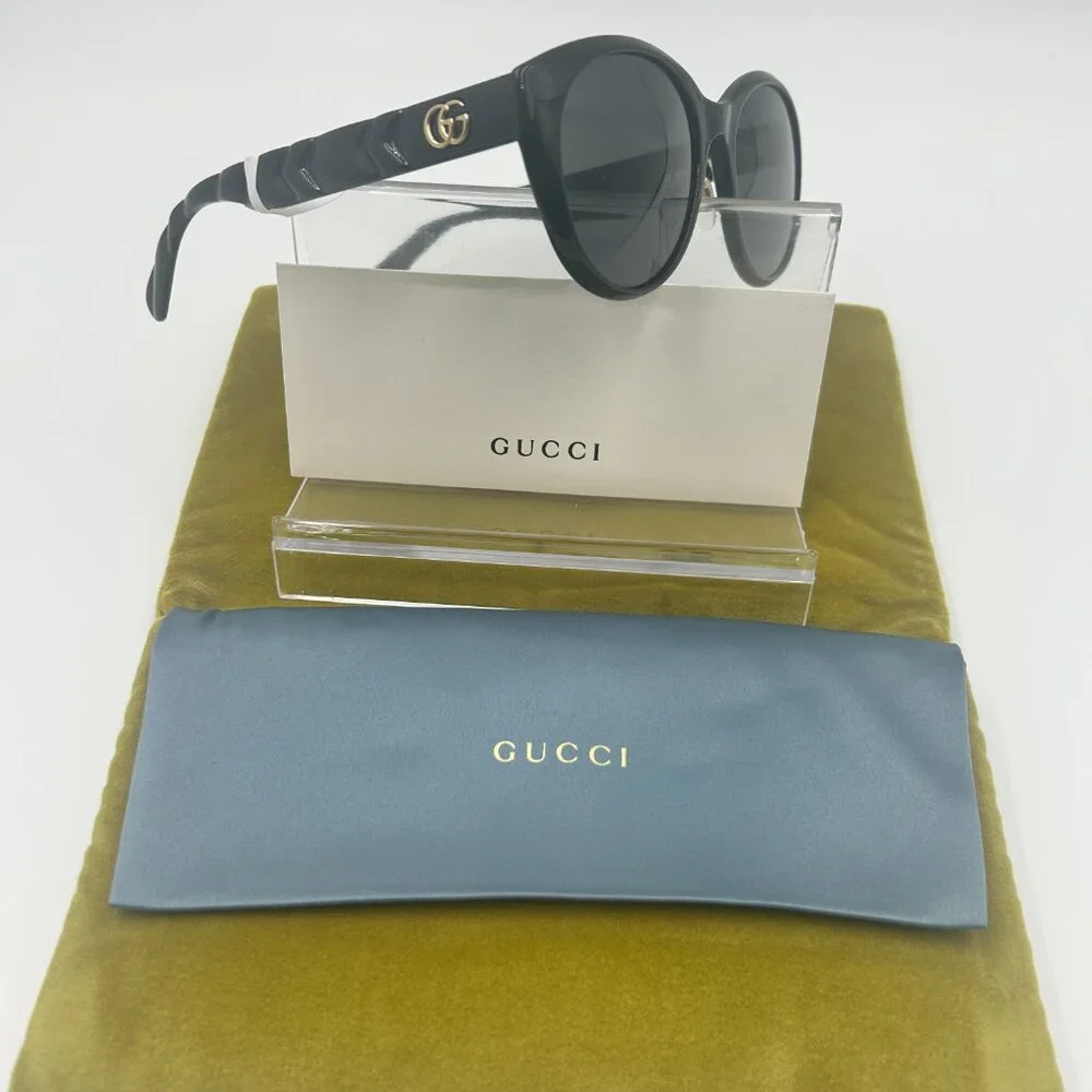 AUTHENTIC Gucci GG0814SK Oversized Cat Eye Sunglasses Black Made in Italy NWT - Picture 4 of 6